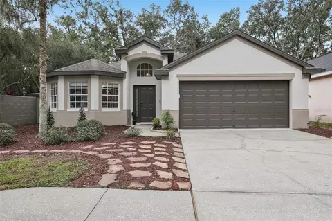 4632 Whispering Park Ln, Tampa, FL 33614