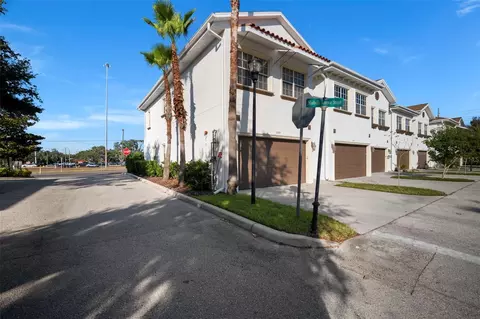 8604 Miramar Terrace Cir, Temple Terrace, FL 33637