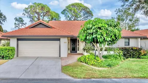 270 Laurel Hollow Dr #34, Nokomis, FL 34275