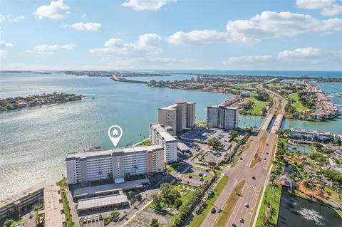 5108 Brittany Dr S #805, Saint Petersburg, FL 33715