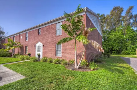 8370 13th St N #A, Saint Petersburg, FL 33702