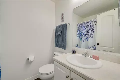 Bath - 2096 Sun Down Dr, Clearwater, FL 33763 photo 5 of 6