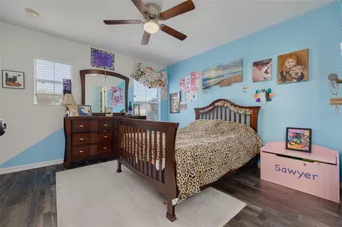 Bedroom - 2096 Sun Down Dr, Clearwater, FL 33763 photo 3 of 4