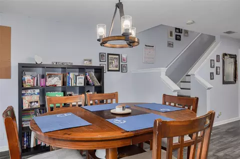 Dining - 2096 Sun Down Dr, Clearwater, FL 33763 photo 2 of 2