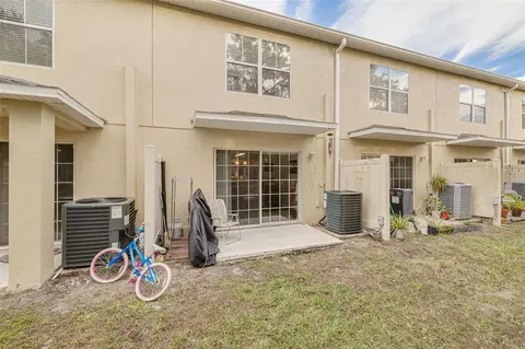 Exterior - 2096 Sun Down Dr, Clearwater, FL 33763 photo 4 of 8