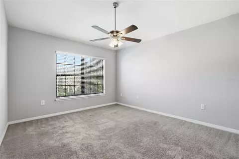Bedroom - 5723 Kingletsound Pl, Lithia, FL 33547 photo 3 of 4