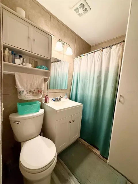 Bath - 43 Hibiscus Dr, Ormond Beach, FL 32176 photo 1 of 2