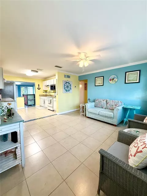 Living - 43 Hibiscus Dr, Ormond Beach, FL 32176 photo 1 of 4