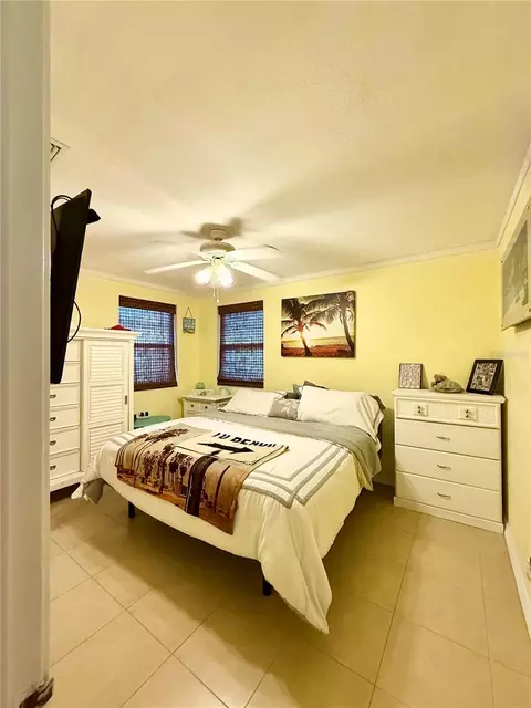 Bedroom - 43 Hibiscus Dr, Ormond Beach, FL 32176 photo 2 of 8