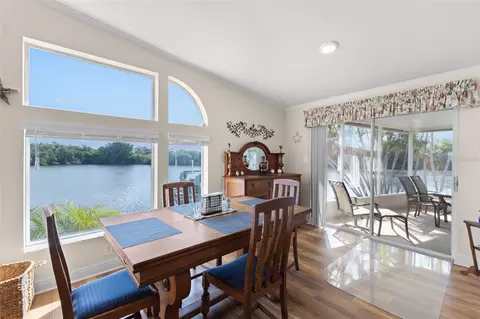 7013 Mount Piney Rd NE #724, Saint Petersburg, FL 33702