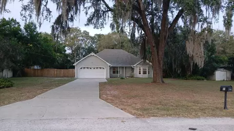 101 E George St, Deland, FL 32724