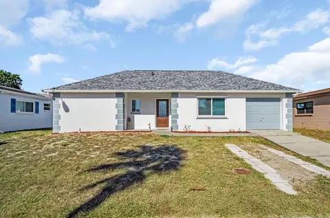 8425 Redfield Dr, Port Richey, FL 34668