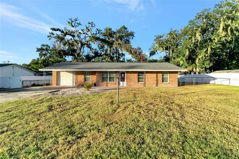 609 W Remington Rd, Lakeland, FL 33813