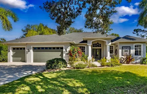 419 141st Ct NE, Bradenton, FL 34212