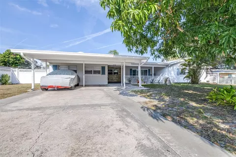 937 Avenue L SE, Winter Haven, FL 33880