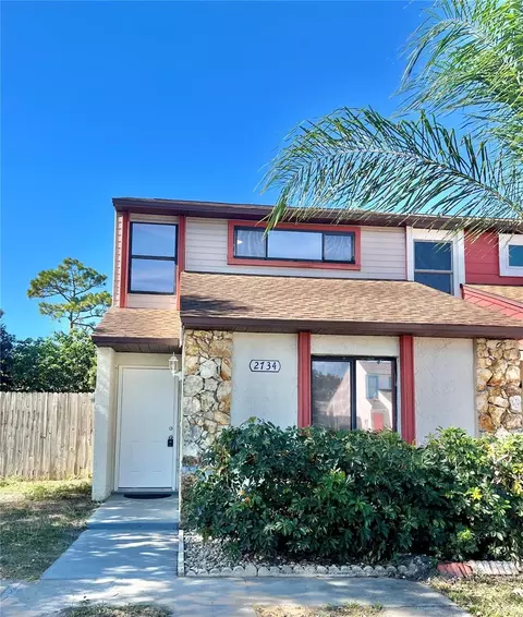 2734 Hunt Club Ln, Orlando, FL 32826