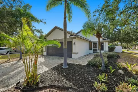11825 Whisper Creek Dr, Riverview, FL 33569