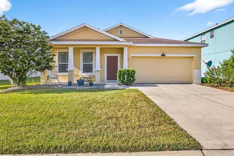 2716 Walden Woods Dr, Plant City, FL 33566