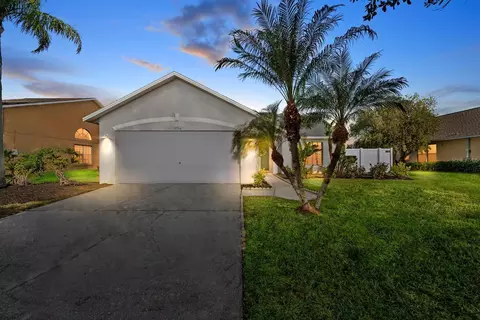 31847 Grand Reserve Pl, Wesley Chapel, FL 33545