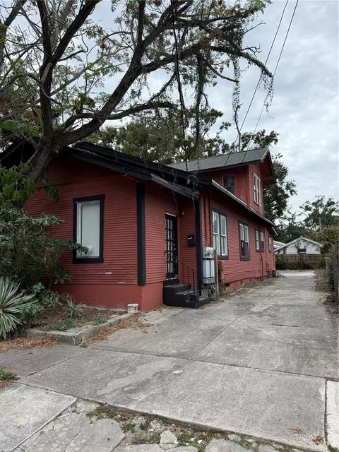2922 N 12th St, Tampa, FL 33605