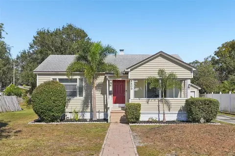 4809 33rd Ave N, Saint Petersburg, FL 33713