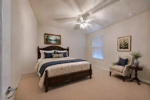 Bedroom - 1606 Cabbage Key Dr, Ruskin, FL 33570 photo 2 of 11