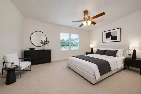 Bedroom - 1606 Cabbage Key Dr, Ruskin, FL 33570 photo 1 of 11