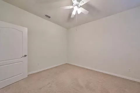 Bedroom - 1606 Cabbage Key Dr, Ruskin, FL 33570 photo 7 of 11