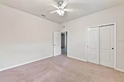 Bedroom - 1606 Cabbage Key Dr, Ruskin, FL 33570 photo 9 of 11