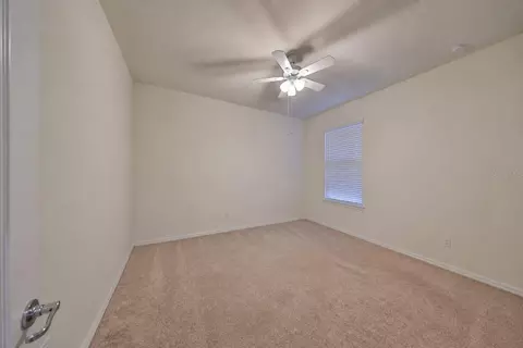 Bedroom - 1606 Cabbage Key Dr, Ruskin, FL 33570 photo 8 of 11