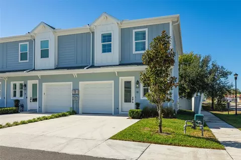 3722 W Mango Ave #10, Tampa, FL 33611