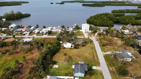 Canal, Ruskin, FL 33570
