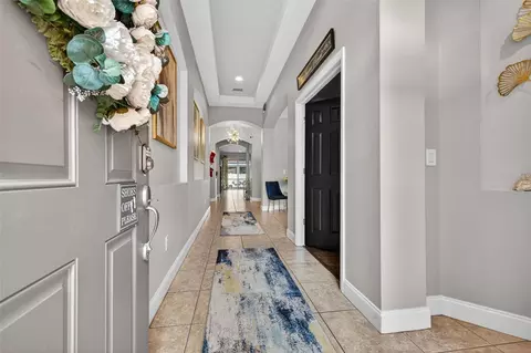 Entry Way - 11403 Camden Yard Ln, Lithia, FL 33547 photo 1 of 3