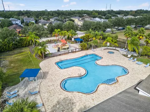 Exterior - 11403 Camden Yard Ln, Lithia, FL 33547 photo 6 of 6