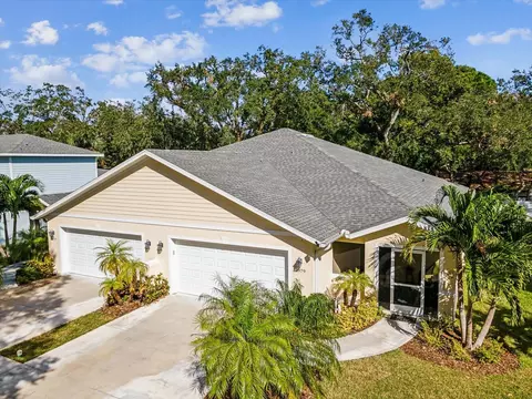 1979 Whitney Oaks Blvd, Clearwater, FL 33760