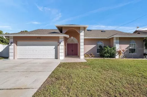 714 Charlotte Ave, Tarpon Springs, FL 34689