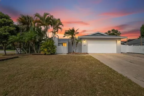 5802 Tampa Shores Blvd, Tampa, FL 33615