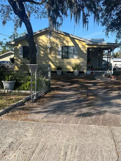 4224 E Bird St, Tampa, FL 33617