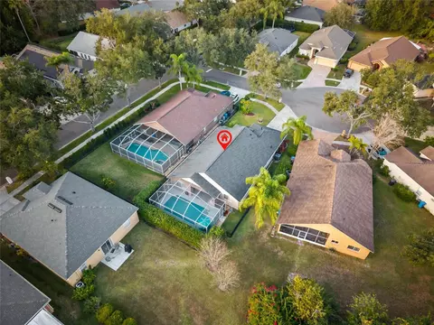 View/Area - 6006 Chellas Ct, Lutz, FL 33558 photo 1 of 15
