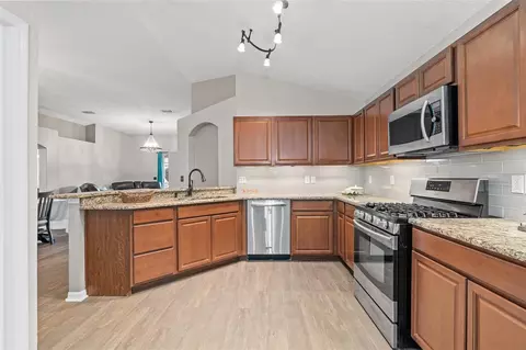 Kitchen - 6006 Chellas Ct, Lutz, FL 33558 photo 3 of 3