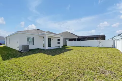 Exterior - 5745 Wallis Ln, Saint Cloud, FL 34771 photo 7 of 10