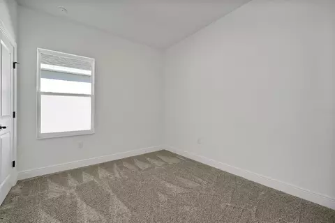 Bedroom - 5745 Wallis Ln, Saint Cloud, FL 34771 photo 4 of 9