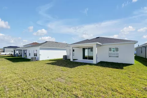 Exterior - 5745 Wallis Ln, Saint Cloud, FL 34771 photo 8 of 10