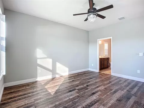 Bedroom - 6203 115th Ave E, Parrish, FL 34219 photo 7 of 9