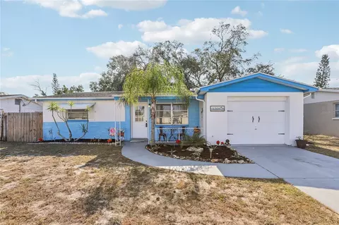 3518 Oxford Dr, Holiday, FL 34691