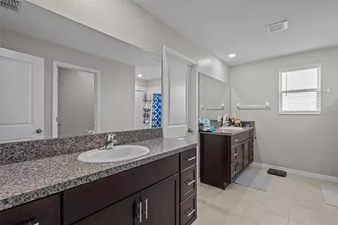 Entry Way - 13549 Willow Bluestar Loop, Riverview, FL 33579 photo 3 of 3