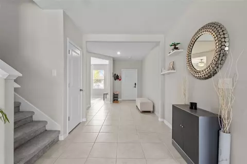 Entry Way - 13549 Willow Bluestar Loop, Riverview, FL 33579 photo 1 of 3