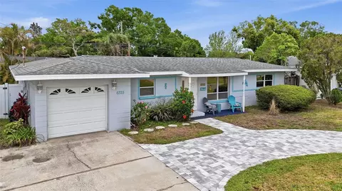 6725 17th Ln N, Saint Petersburg, FL 33702
