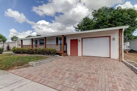 278 Pelican Dr N, Oldsmar, FL 34677