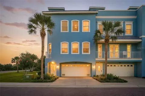 1197 Flying Fish Ln, Tarpon Springs, FL 34689